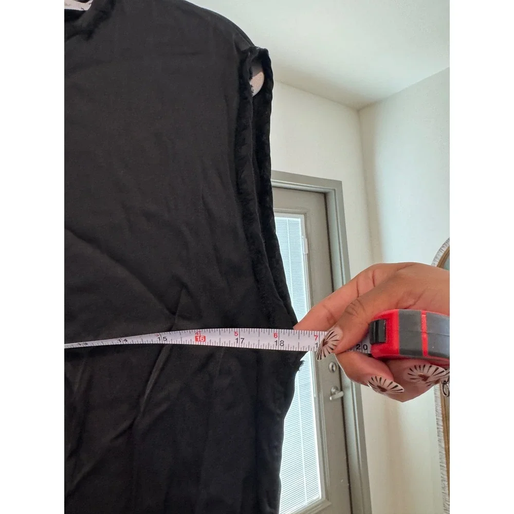 Souvenir Clubbing Black Sleeveless‎ Top Frayed Trim Detail Size S E1 - Picture 7 of 8